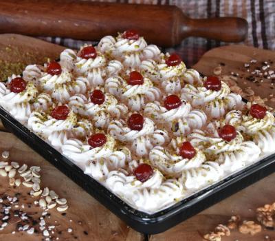 Ekmek Kadaifi - Deserts in Pan Pastry Wholesale, Desserts Wholesale, Desserts in Pan, Family Desserts, Sirup Desserts, Desserts in Bowl, Atomic Desserts, Pastry, Cakes